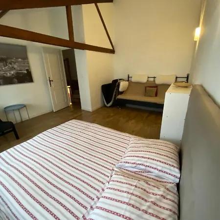 Paris Eiffel Tower Et Disney Apartments, Parkings Gratuits Et Securises, 10 Minutes Metro To Paris Nogent-sur-Seine Exterior foto