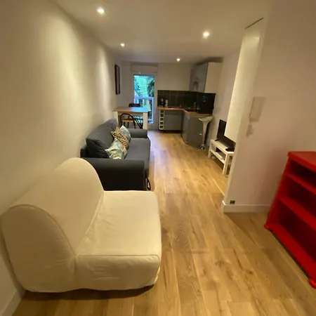 Paris Eiffel Tower Et Disney Apartments, Parkings Gratuits Et Securises, 10 Minutes Metro To Paris Nogent-sur-Seine Exterior foto