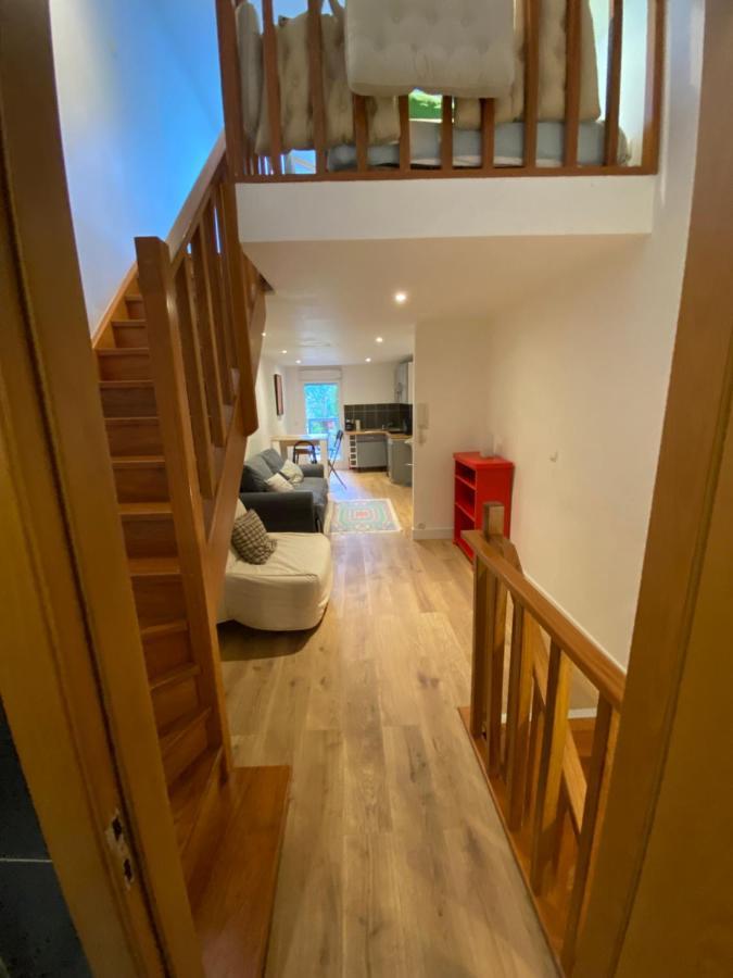 Paris Eiffel Tower Et Apartments, Parkings Gratuits Et Securises, 10 Minutes Metro To Paris * Nogent-sur-Marne