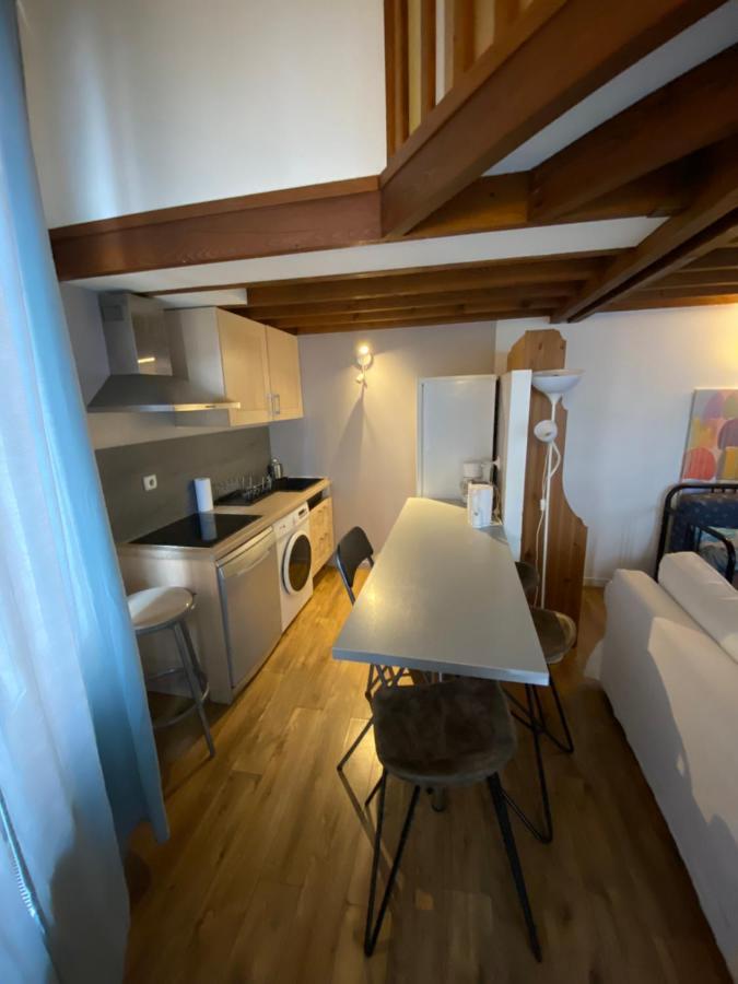Land Paris