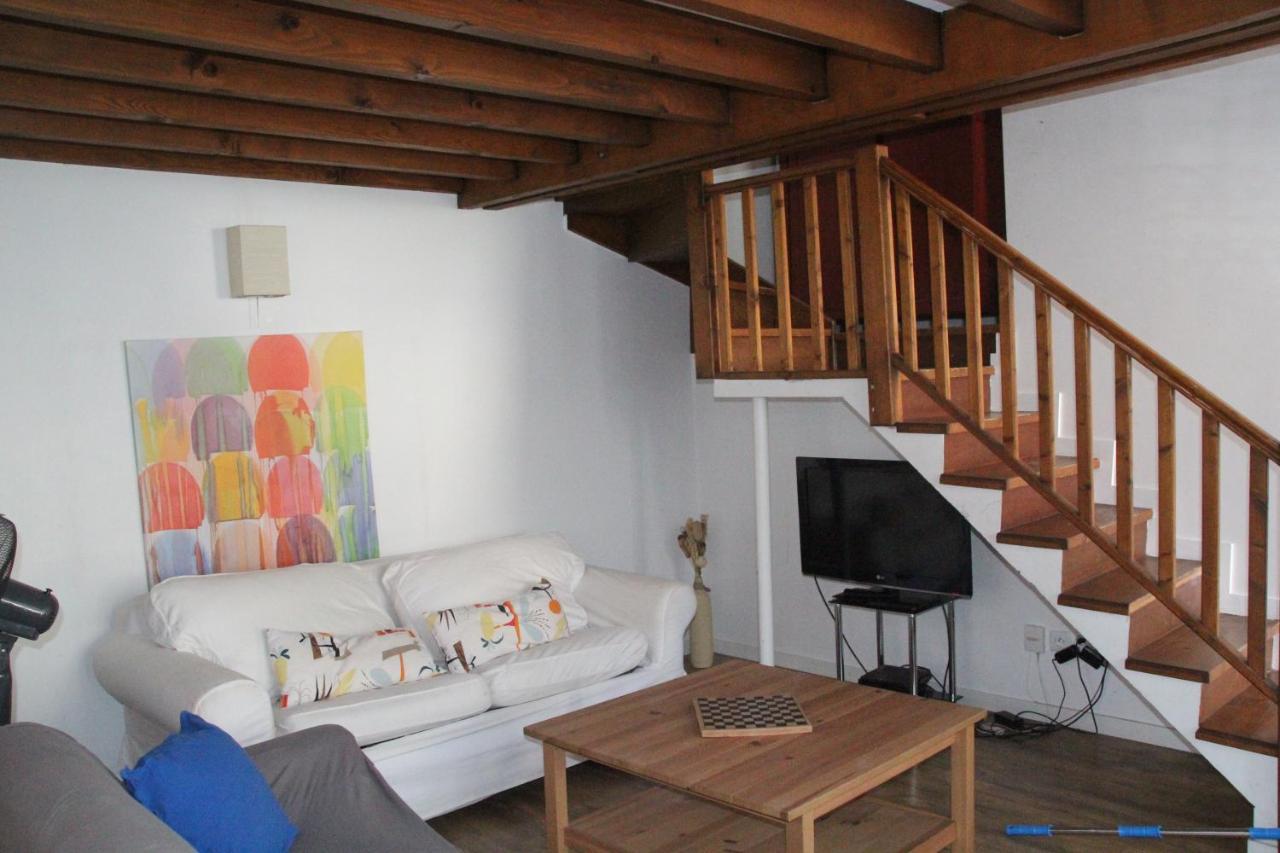 Paris Eiffel Tower Et Apartments, Parkings Gratuits Et Securises, 10 Minutes Metro To Paris Nogent-sur-Marne
